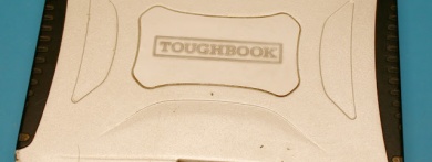 MakerBook : Réception et nettoyage du ToughBook MK3